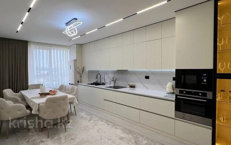 2-комнатная квартира · 100 м² · 5/16 этаж, Каныша Сатпаева 133/1 за 99.7 млн ₸ в Алматы, Бостандыкский р-н — фото 2