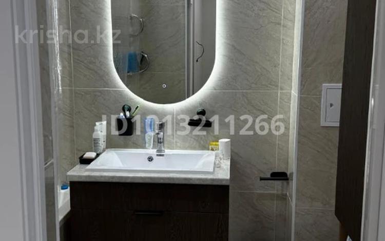 1-бөлмелі пәтер · 55 м² · 5/7 қабат, 20а ш/а. 21, бағасы: 250 000 ₸ в Актау, 20а мкр — фото 2