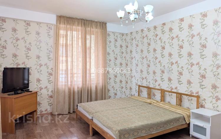 1-комнатная квартира · 60 м² · 7/9 этаж, 19-й мкр за 120 000 ₸ в Актау — фото 9