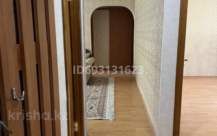 4-бөлмелі пәтер, 80 м², 2/5 қабат ай сайын, мкр Айнабулак-2 45, бағасы: 370 000 〒 в Алматы, Жетысуский р-н — фото 2