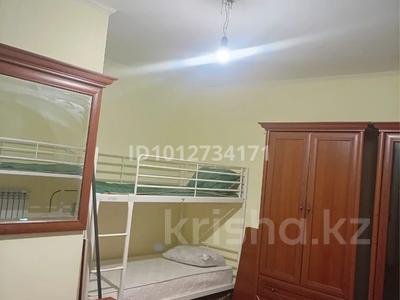 3 комнаты · 200 м² · 1/1 этаж, мкр Шубар 78 за 40 000 ₸ в Астане, Есильский р-н