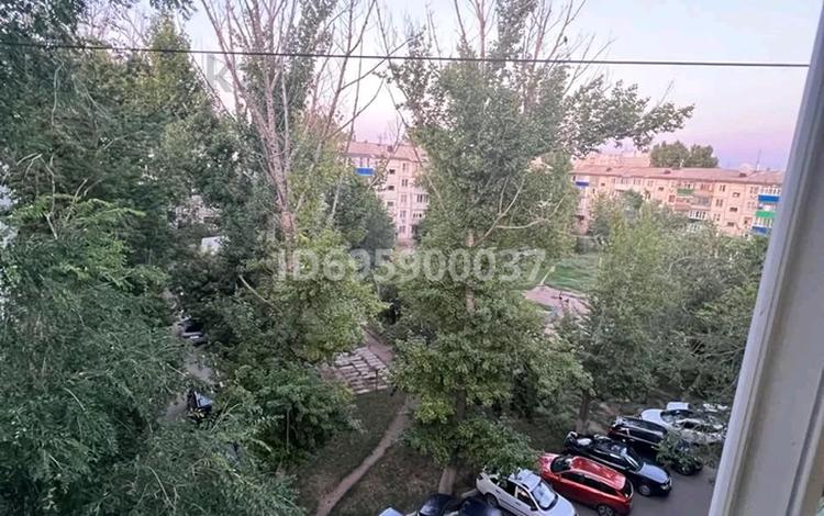 2-комнатная квартира · 50 м² · 5/5 этаж, мкр Строитель, Район Циолковского 11 — Район циолковского за 16.5 млн ₸ в Уральске — фото 22