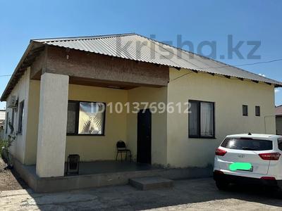 Отдельный дом · 5 комнат · 150 м² · 10 сот., мкр Байтак-3, 1-мамыр за 30 млн ₸ в Атырау, мкр	Байтак-3