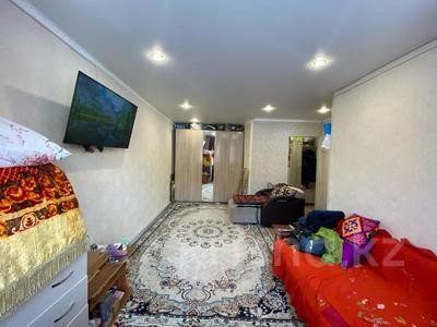 Пәтерлер в Костанайской обл.: 1-бөлмелі пәтер · 30.5 м² · 1/4 қабат, Космонавтов 25, бағасы: ~ 6.3 млн 〒 1-бөлмелі пәтер · 30.5 м² · 1/4 қабат, Космонавтов 25, бағасы: ~ 6.3 млн 〒 в Рудном