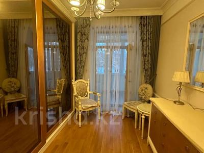 3-бөлмелі пәтер · 96.7 м² · 2/2 қабат, Жаңа қала ш/а., Нурсултана Назарбаева 48, бағасы: 50 млн ₸ в Караганде, Казыбек би р-н