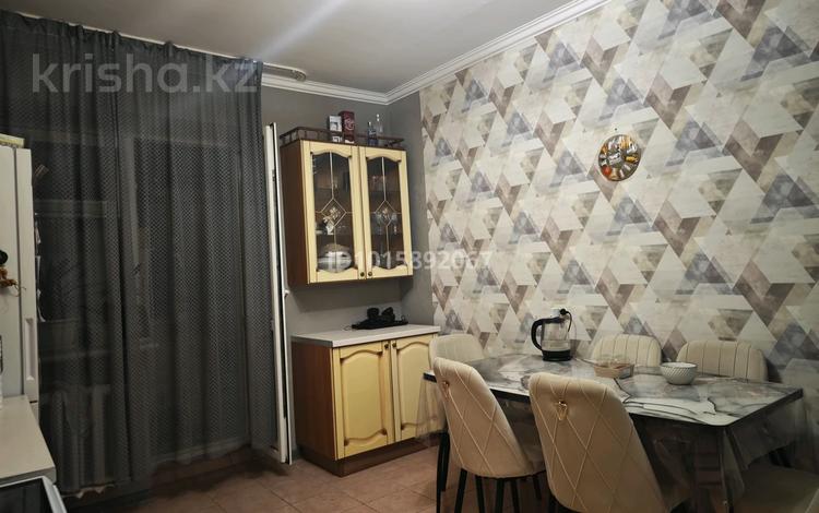 3-комнатная квартира · 78.6 м² · 4/5 этаж, рыскулбекова 2/2 — абылайхана за 36.5 млн ₸ в Астане, Алматы р-н — фото 2