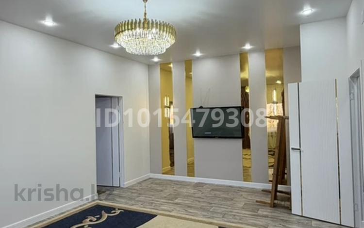 2-бөлмелі пәтер · 73 м² · 1/6 қабат, 29а ш/а. 176, бағасы: 180 000 ₸ в Актау, 29а мкр — фото 2
