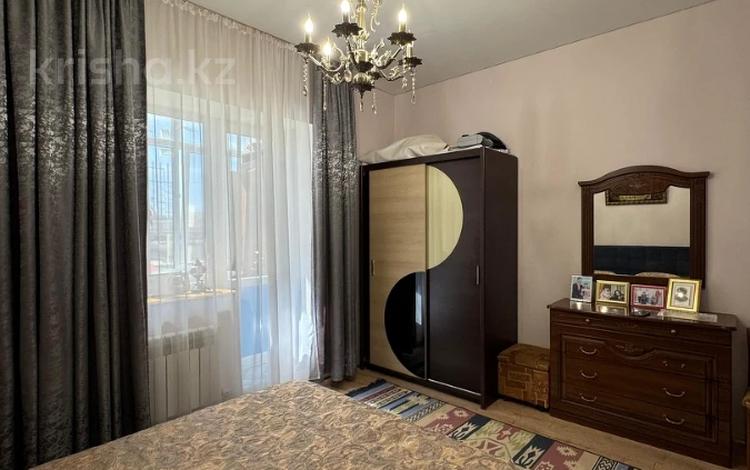 3-бөлмелі пәтер · 133 м² · 1/5 қабат, мкр. Алтын орда 5, бағасы: 45 млн ₸ в Актобе — фото 2