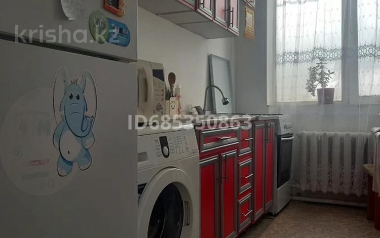 Отдельный дом · 3 комнаты · 70 м² · 6 сот., Асета Найманбаева 135 — Чехова за 25 млн ₸ в Семее — фото 3
