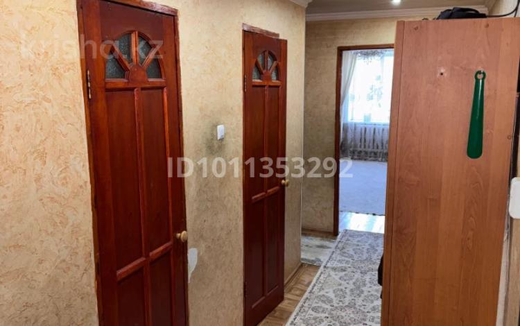 3-бөлмелі пәтер · 82 м² · 1/2 қабат, С.Еркин ул.Ащибулак — Возле школы №26, бағасы: 17 млн ₸ в Талдыкоргане — фото 2
