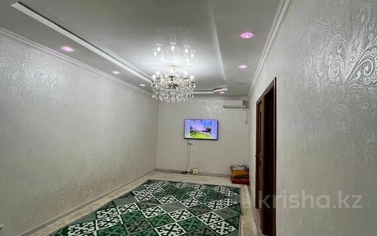 3-бөлмелі пәтер · 81.1 м² · 4/6 қабат, 34-й мкр 1, бағасы: 22.5 млн ₸ в Актау — фото 2