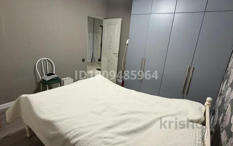 3-бөлмелі пәтер · 63 м² · 4/5 қабат, Айтеке би 1 — напротив дамдес, бағасы: 28 млн ₸ в Таразе — фото 2