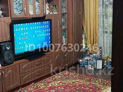 2-комнатная квартира · 43.8 м² · 1/5 этаж, Майкудук, 2 квартал 22 — 2 квартал, дом 22. за 11.7 млн 〒 в Караганде, Алихана Бокейханова р-н