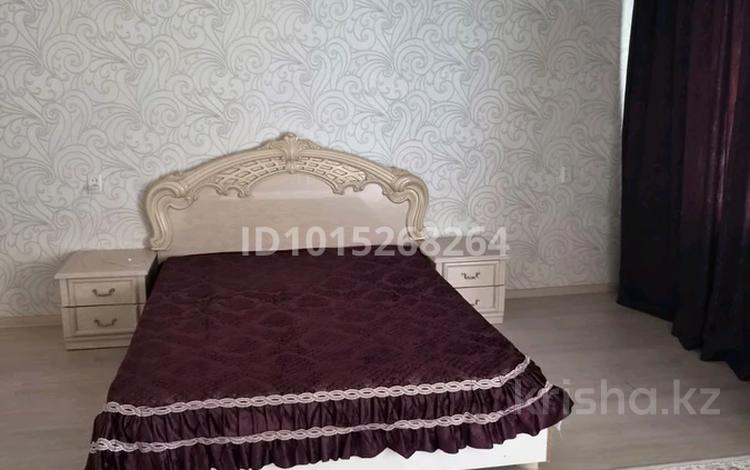 3-бөлмелі пәтер · 85 м² · 6/9 қабат, 30-шағынаудан, Мкр Юго-Восток, 30й микрорайон 1 — Рыскулова и гапеева, бағасы: 290 000 ₸ в Караганде, Казыбек би р-н — фото 2