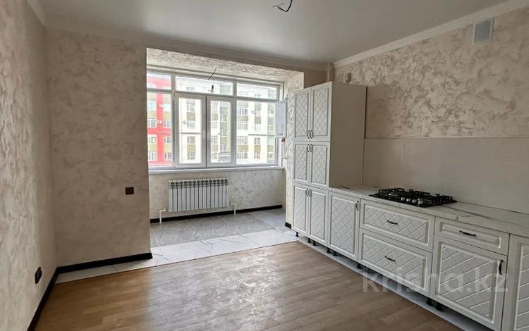 2-комнатная квартира · 65.9 м² · 2/5 этаж, мкр. Алтын орда за 23.5 млн ₸ в Актобе — фото 2