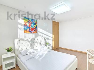 Аренда квартир посуточно в Астане: 3-комнатная квартира · 100 м² · 15/21 этаж, Кабанбай батыра 43А — Орынбор за 30 000 〒 3-комнатная квартира · 100 м² · 15/21 этаж, Кабанбай батыра 43А — Орынбор за 30 000 〒 в Астане, Есильский р-н