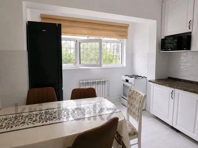 3-бөлмелі пәтер · 81.3 м² · 1/5 қабат, Мамыр-2 ш/а., бағасы: 58 млн ₸ в Алматы, Ауэзовский р-н