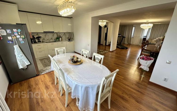 4-бөлмелі пәтер · 137.7 м² · 4/10 қабат, Утепова 31/4, бағасы: ~ 70 млн ₸ в Усть-Каменогорске — фото 13