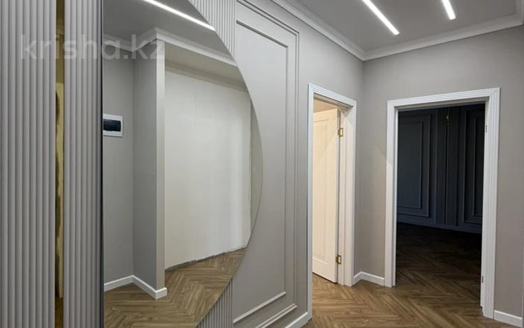 2-бөлмелі пәтер · 78 м² · 4/9 қабат, Самал 72/4 — Малина, бағасы: 34 млн ₸ в Уральске — фото 2