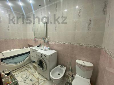 Продажа квартир в Абайская обл.: 3-комнатная квартира, 70 м², 5/5 этаж, Ибраева — Центр города за 27 млн 〒 3-комнатная квартира, 70 м², 5/5 этаж, Ибраева — Центр города за 27 млн 〒 в Семее