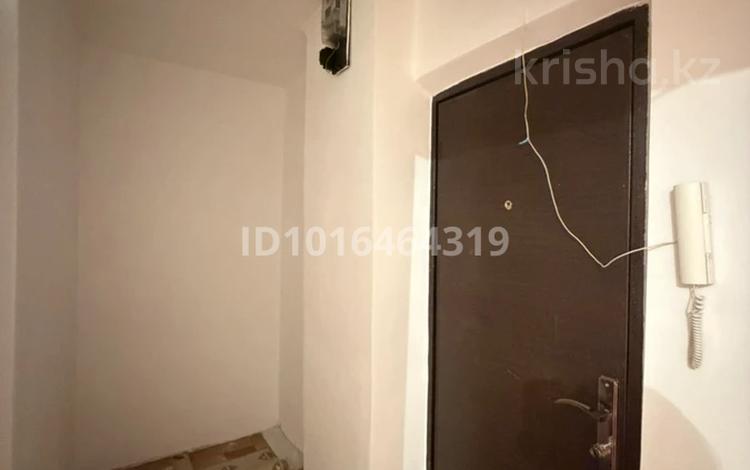 1-комнатная квартира · 32 м² · 5/5 этаж, мкр Самал 14 за 65 000 ₸ в Таразе — фото 2