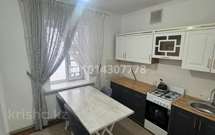 2-комнатная квартира · 59 м² · 5/5 этаж, Тауелсиздик 33 — Астана 4 за 15.5 млн ₸ в  — фото 2
