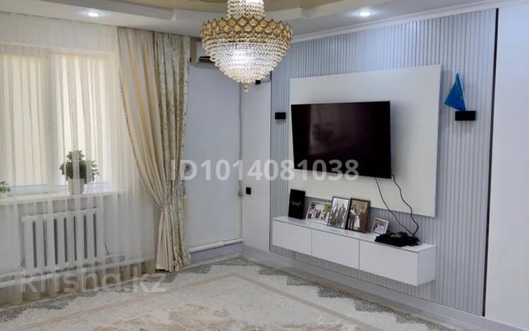 Отдельный дом · 3 комнаты · 180 м² · 16.25 сот., Б. Шөкеев 99 за 27 млн ₸ в Кульсары — фото 2