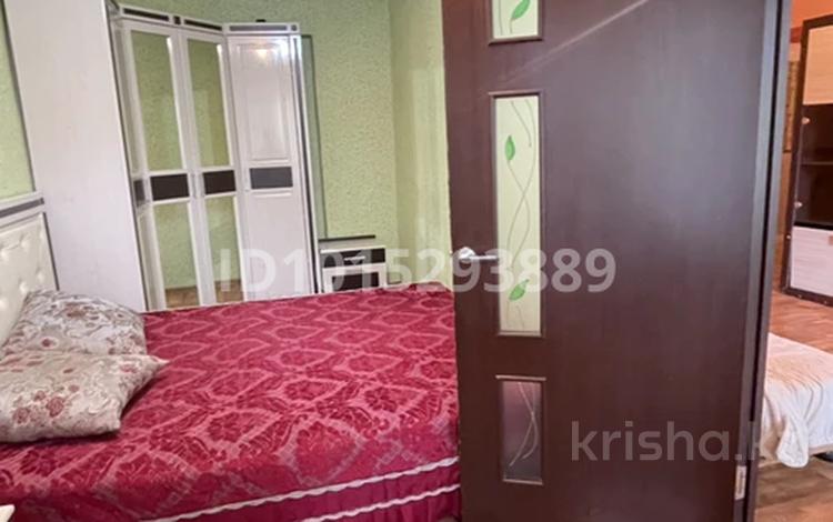 2-комнатная квартира · 48 м² · 2/3 этаж, По Шакарима 167 — Жд вокзал за 10 000 ₸ в Семее — фото 2
