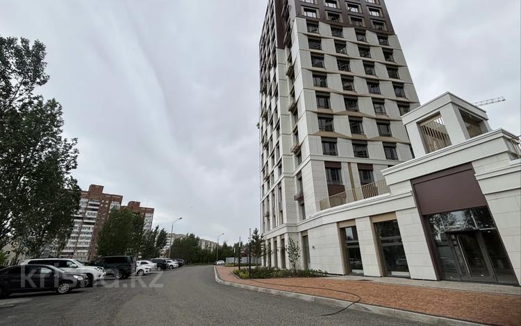 2-бөлмелі пәтер · 68 м² · 13/18 қабат, Победы 2, бағасы: 40.8 млн ₸ в Усть-Каменогорске — фото 49