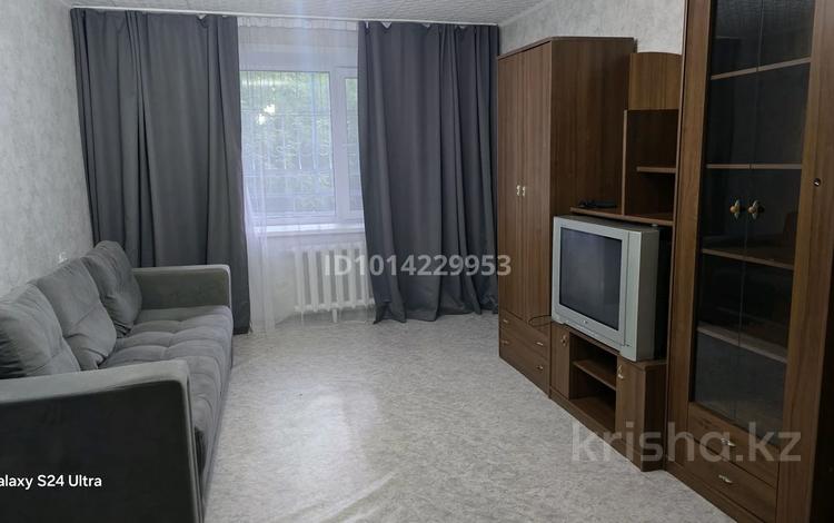 1-комнатная квартира · 40 м² · 2/9 этаж, мкр Юго-Восток, Мкр Юго-Восток республики 4, 29й микрорайон 4 за 130 000 ₸ в Караганде, Казыбек би р-н — фото 2