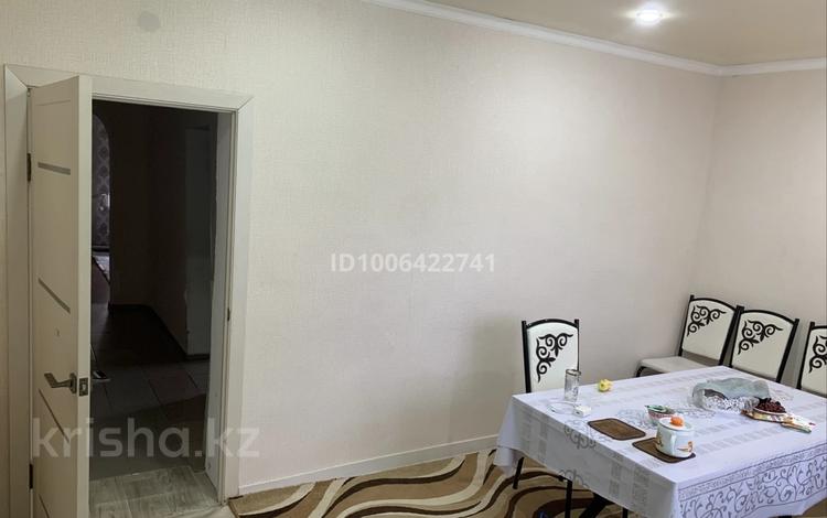 Часть дома · 4 комнаты · 120 м² · 5 сот., мкр. Зачаганск пгт, Дулатова 19/1 — Брусиловского за 14 млн 〒 в Уральске — фото 2