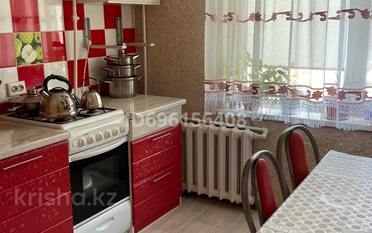 3-бөлмелі пәтер · 76 м² · 1/5 қабат, М/н Молодежный 78, бағасы: 10 млн ₸ в Кандыагаш — фото 3