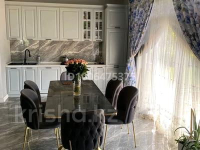 Отдельный дом · 5 комнат · 300 м² · 4500 сот., Достык за 249 млн 〒 в Долане