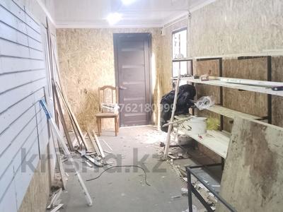 Свободное назначение, магазины и бутики · 18 м² за 100 000 ₸ в Атырау, мкр Байтак-2
