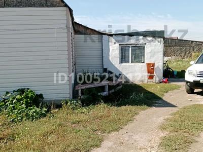 Отдельный дом · 4 комнаты · 90 м² · 10 сот., 1 микрорайон 85 — Сарыарқа 91а за 12 млн ₸ в Кояндах
