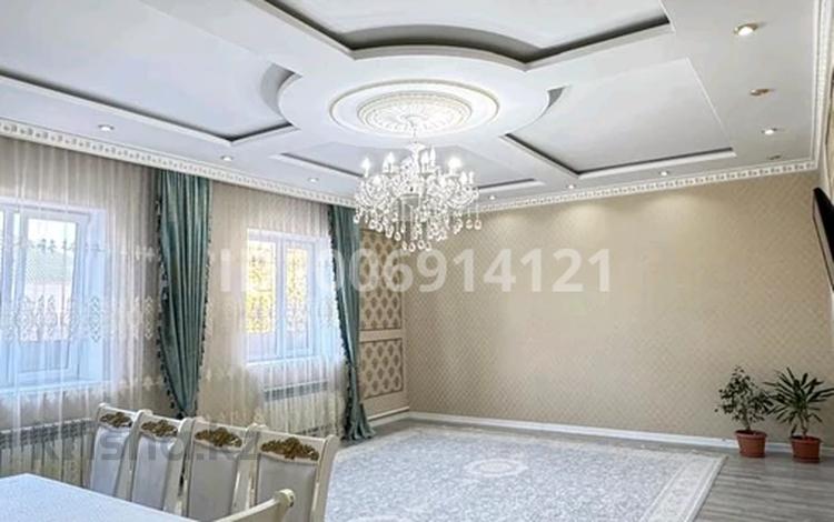 Отдельный дом · 5 комнат · 201 м² · 8 сот., мкр Оркен, 47 18 — Саркамыс, сзади ресторана Султан за 45.5 млн 〒 в Атырау — фото 2