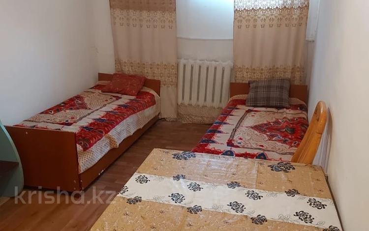 1 бөлме · 12 м² · 1 қабат, Шевченко 175и — Гагарина, бағасы: 90 000 ₸ в Алматы, Медеуский р-н — фото 2