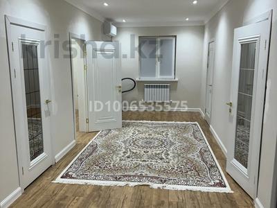 Часть дома · 3 комнаты · 120 м² · 8 сот., мкр Аксай-2, 19 40 за 28 млн 〒 в Атырау