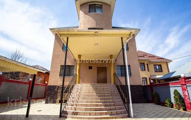 Отдельный дом · 9 комнат · 580 м² · 7 сот., мкр Таугуль-2 86 — Дауленова за 2.5 млн ₸ в Алматы, Ауэзовский р-н — фото 2