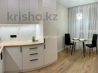 Аренда квартир посуточно в Астане: 2-комнатная квартира · 62 м², Акмешит за 20 000 〒 2-комнатная квартира · 62 м², Акмешит за 20 000 〒 в Астане, Есильский р-н