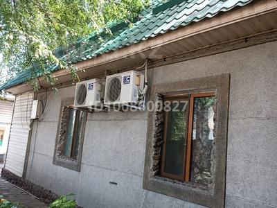 Отдельный дом · 6 комнат · 220 м² · 10 сот., мкр Акжар за 200 млн ₸ в Алматы, Наурызбайский р-н