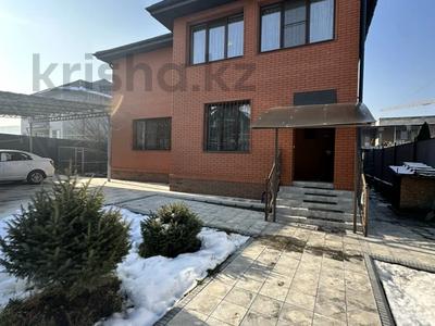 Отдельный дом · 8 комнат · 320 м² · 6 сот., Халиуллина 204/12 за 165 млн ₸ в Алматы, Медеуский р-н