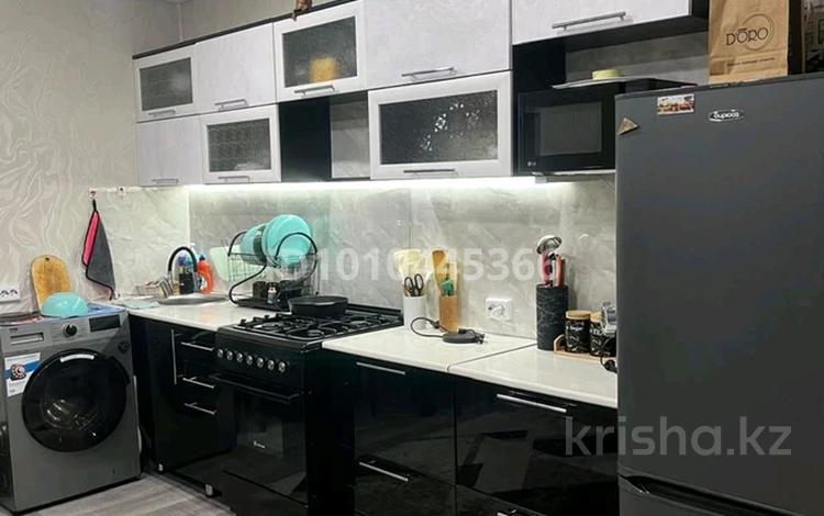 Жеке үй · 3 бөлме · 100 м² · 10 сот., Правый восточный, бағасы: 12.5 млн 〒 в Семее — фото 6