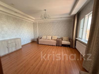 3-комнатная квартира · 98.5 м² · 9/11 этаж, Д. Кунаева 35 за 47 млн 〒 в Астане, Есильский р-н