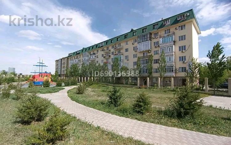 2-бөлмелі пәтер · 70 м² · 2/6 қабат, Заполярная 21 — Ретро парк, дом культуры, Саургалиева, набережная, муканова, ауэзов, бағасы: 250 000 ₸ в Атырау, мкр Жилгородок — фото 2