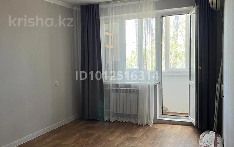 2-бөлмелі пәтер · 45 м² · 2/5 қабат, ул. Самара 44, бағасы: 14 млн ₸ в Уральске — фото 2
