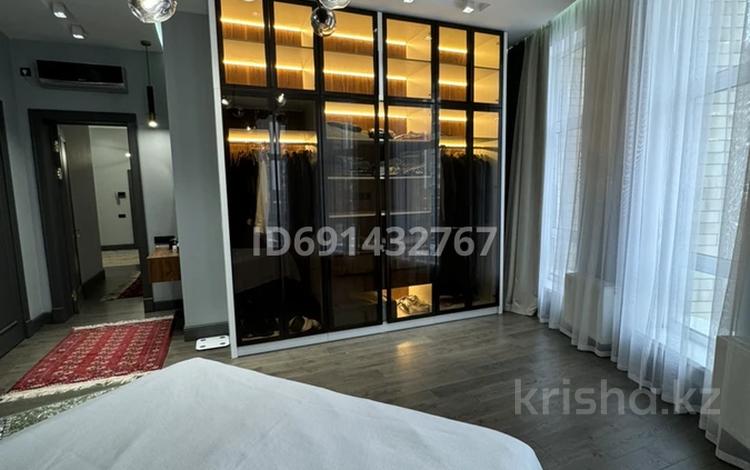 3-комнатная квартира · 130 м² · 4/7 этаж, Шамши Калдаякова 6 за 175 млн ₸ в Астане, Алматы р-н — фото 2