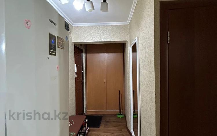 1-комнатная квартира, 35 м², 3/5 этаж, Досмухамедова — Матакаева
