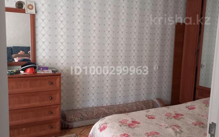 3-бөлмелі пәтер · 58.96 м² · 4/5 қабат, Старый город, Карасай батыра 24 — Школа 11, парикмахерская Алтыншаш, бағасы: 16.5 млн ₸ в Актобе — фото 18