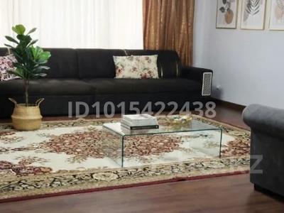 3-бөлмелі пәтер · 120 м² · 4/9 қабат, Байтурсынова 19, бағасы: 23 000 ₸ в Астане, Алматы р-н